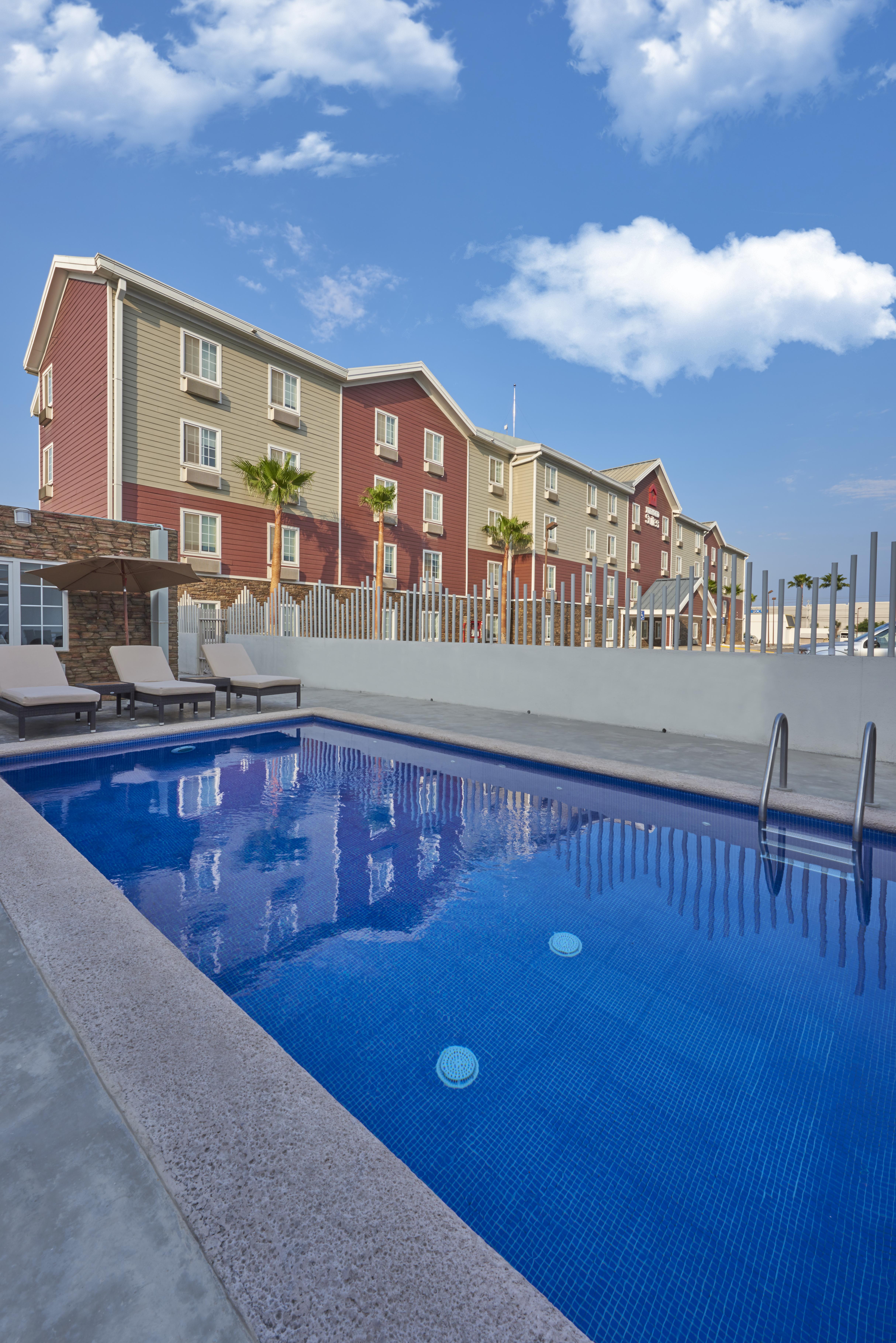 Extended Suites Monterrey Aeropuerto Apodaca Екстер'єр фото